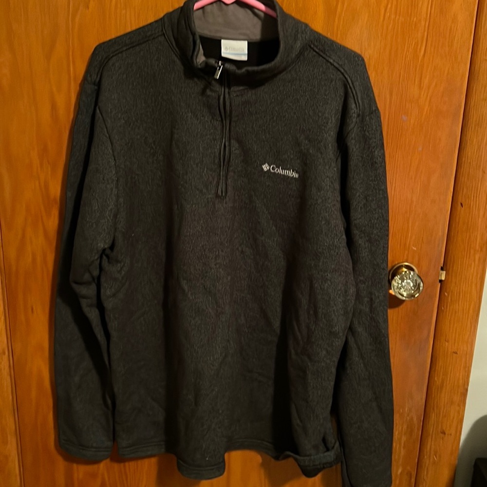 Columbia 1/4 zip pullover sweatshirt